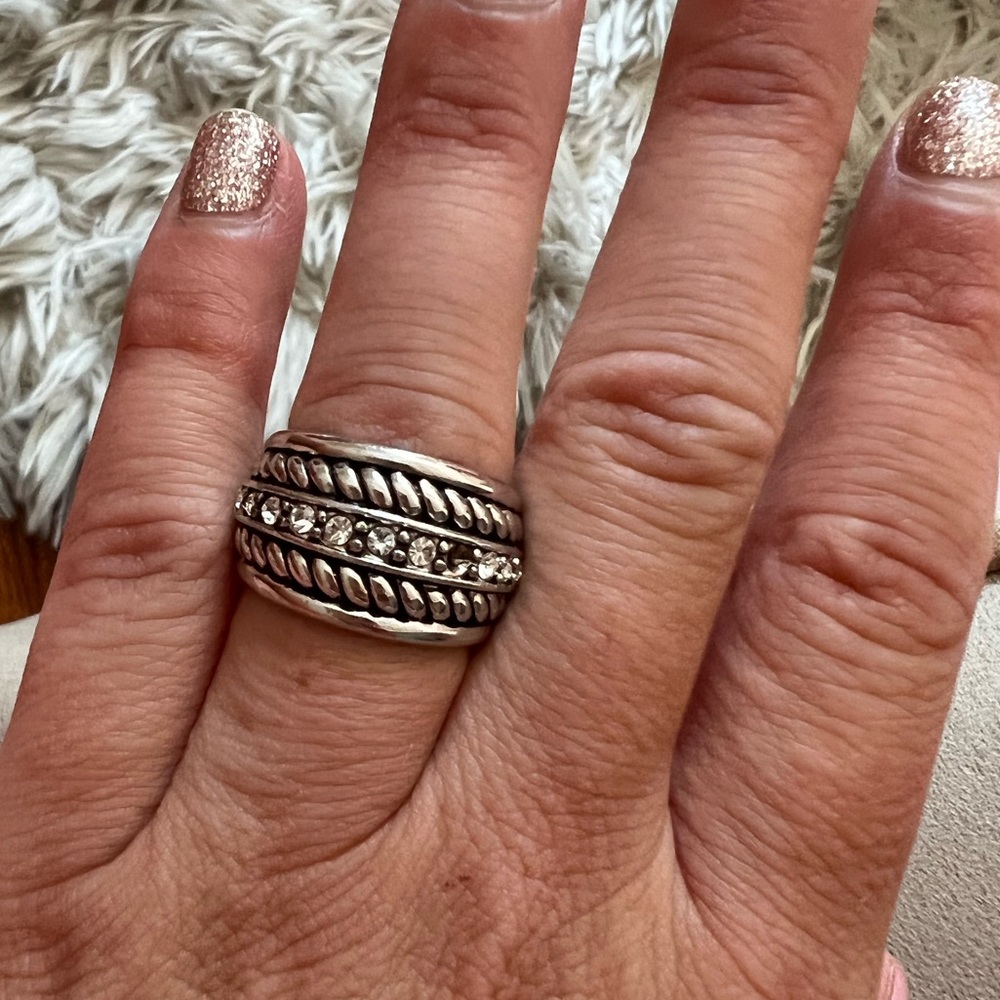 LIA SOPHIA SIZE 8 Sterling Silver Faux Wedding Band.